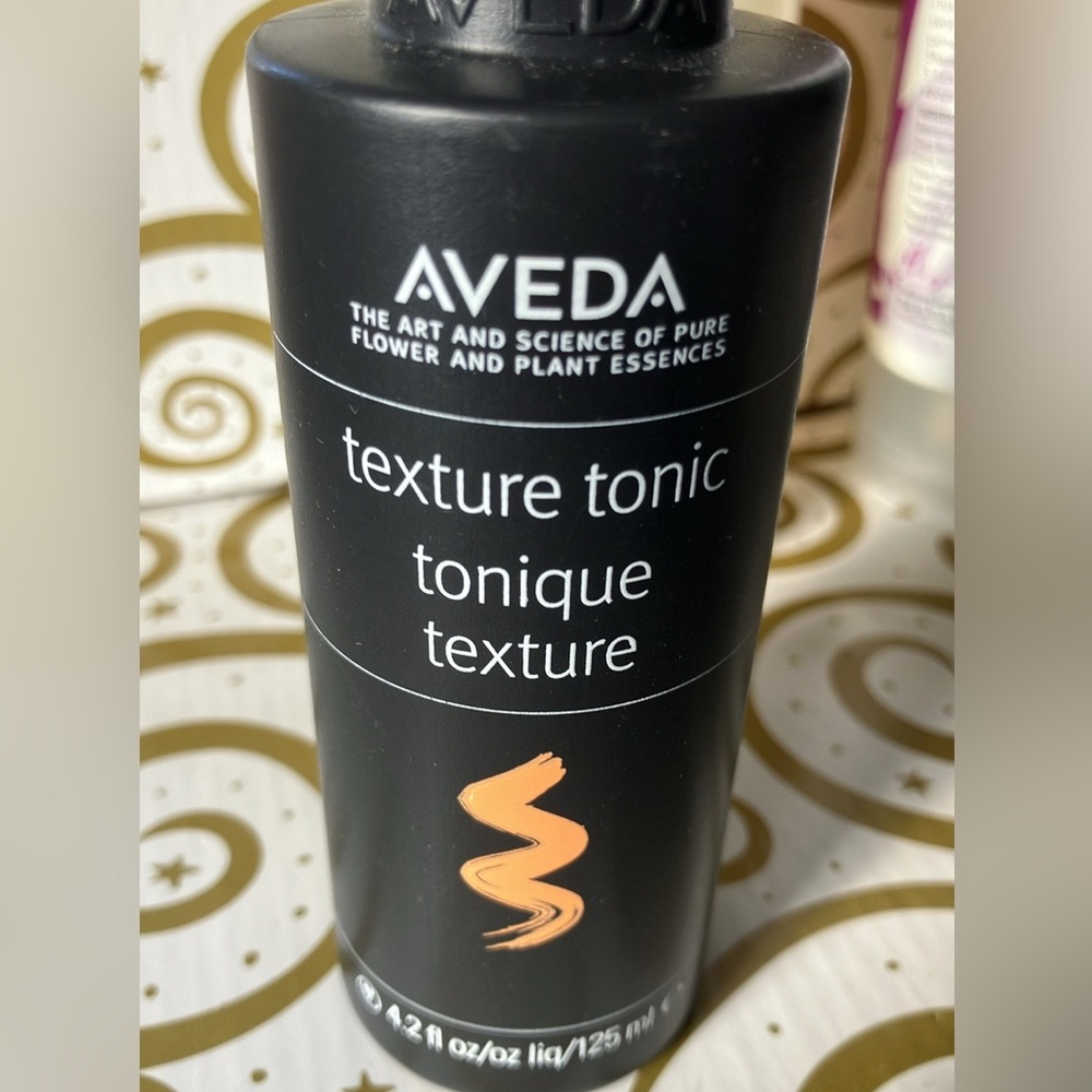 Aveda texture tonic - New - 125mL flawless and amazing for your hair ! - Picture 3 of 6